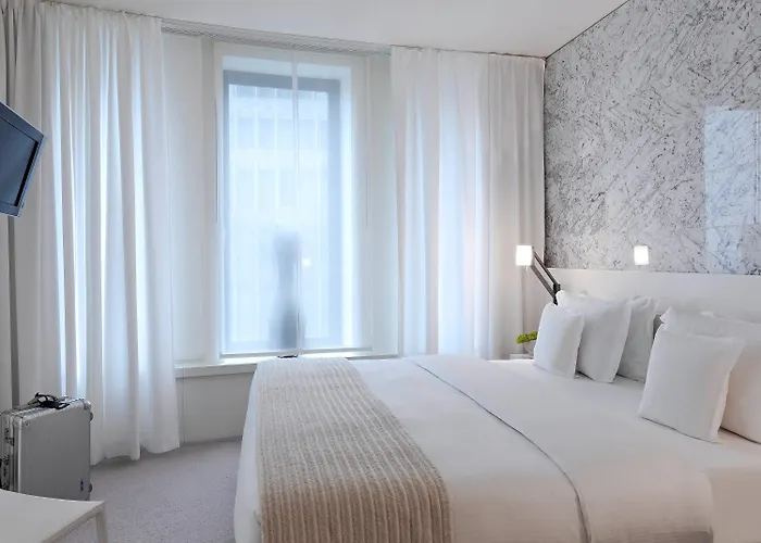 Dorint Kurfuerstendamm 5*