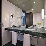 Dorint Kurfuerstendamm 호텔 5*