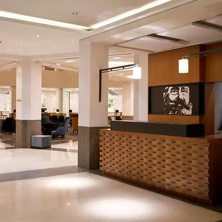 Dorint Kurfuerstendamm 5* ברלין