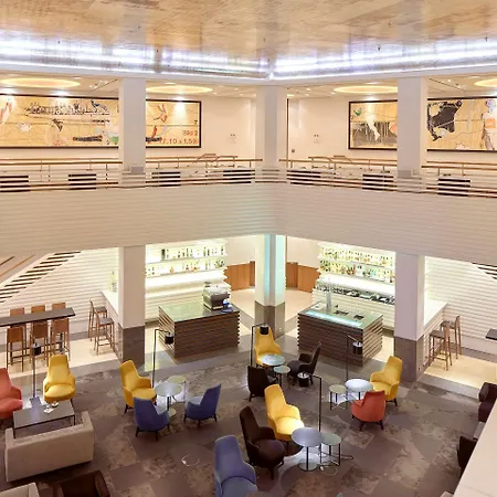 Dorint Kurfuerstendamm Hotel 5*