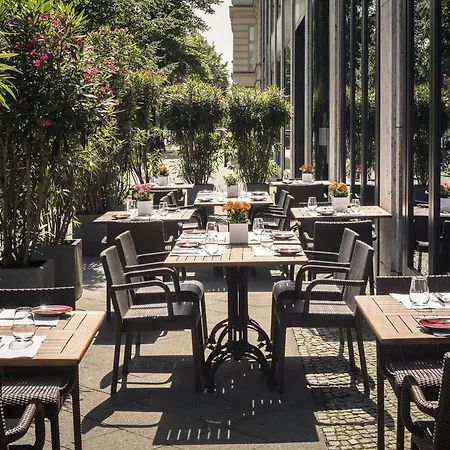 Dorint Kurfuerstendamm Szálloda Berlin