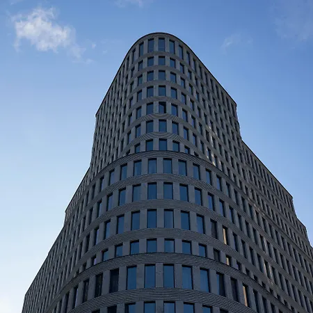 Dorint Kurfuerstendamm Hotel 5*